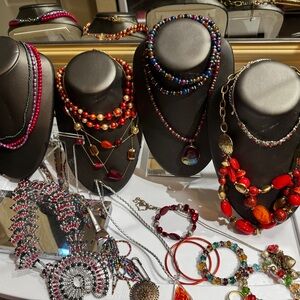 Huge Elegant Red Colorful Jewelry‎ Necklace Lot
